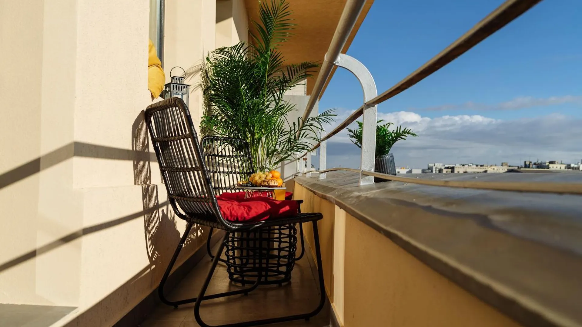 Bright 2Br Flat - Palace Hall - Charming Balcony ブカレスト アパート