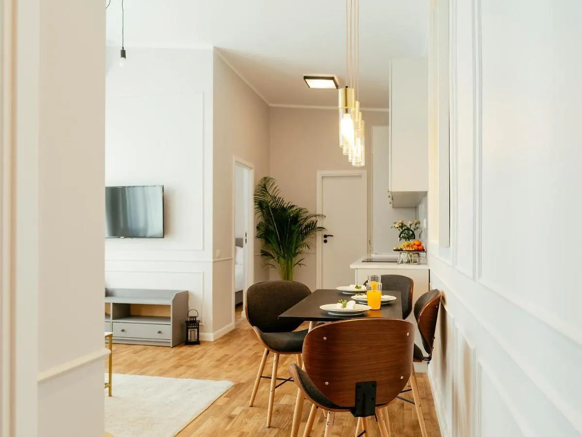 Bright 2Br Flat - Palace Hall - Charming Balcony Bukareszt 0*,
