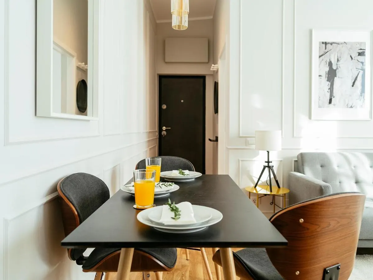 Bright 2Br Flat - Palace Hall - Charming Balcony Bukareszt