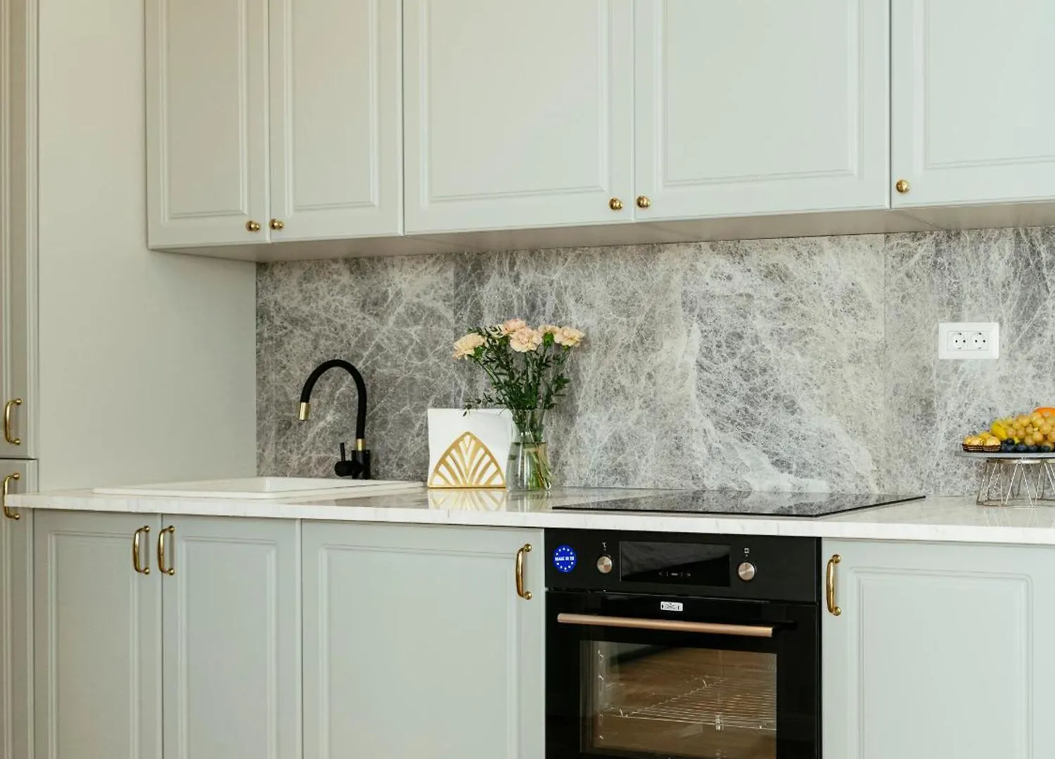 Apartament Bright 2Br Flat - Palace Hall - Charming Balcony Bukareszt