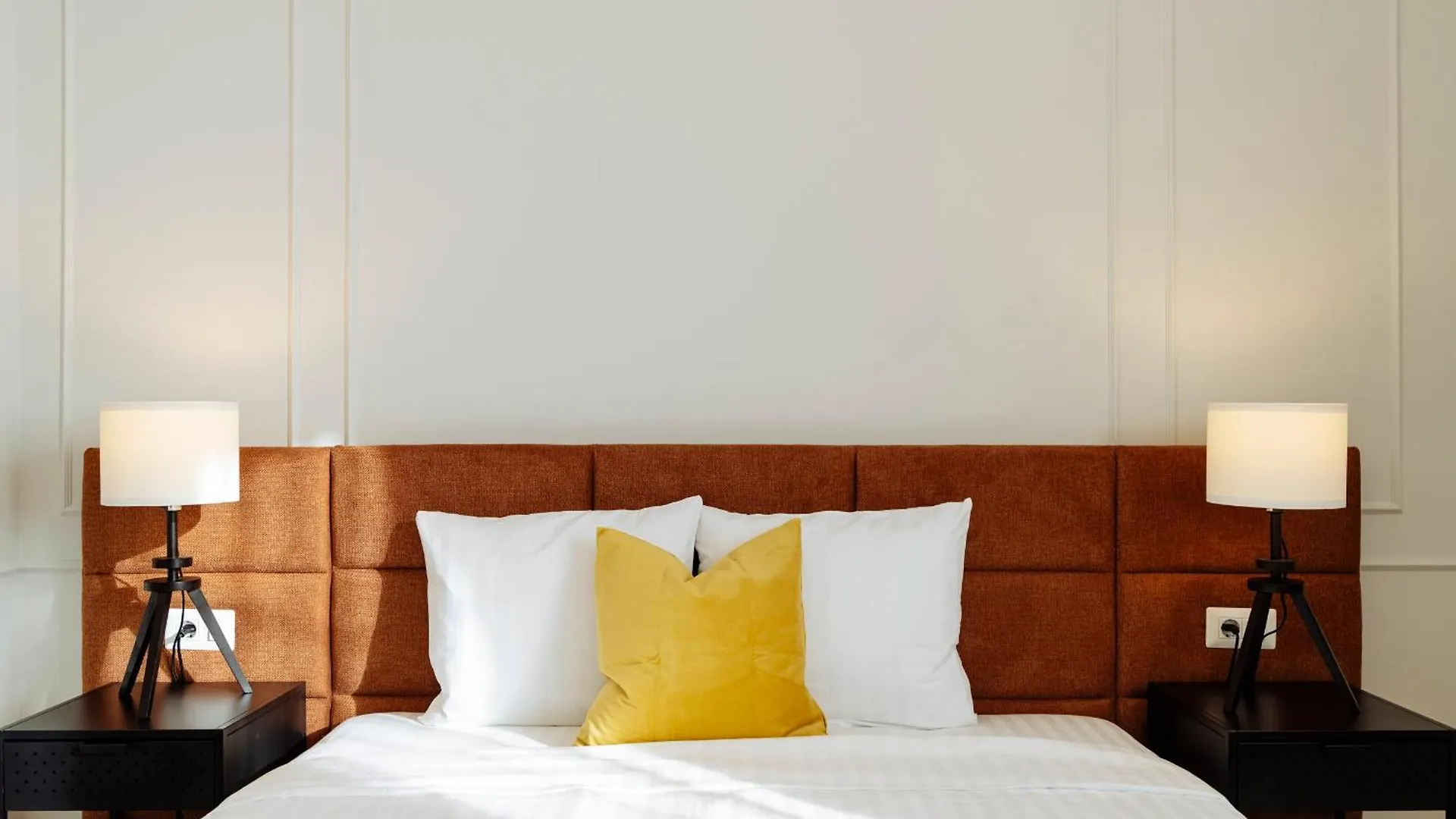 Bright 2Br Flat - Palace Hall - Charming Balcony Bukarest
