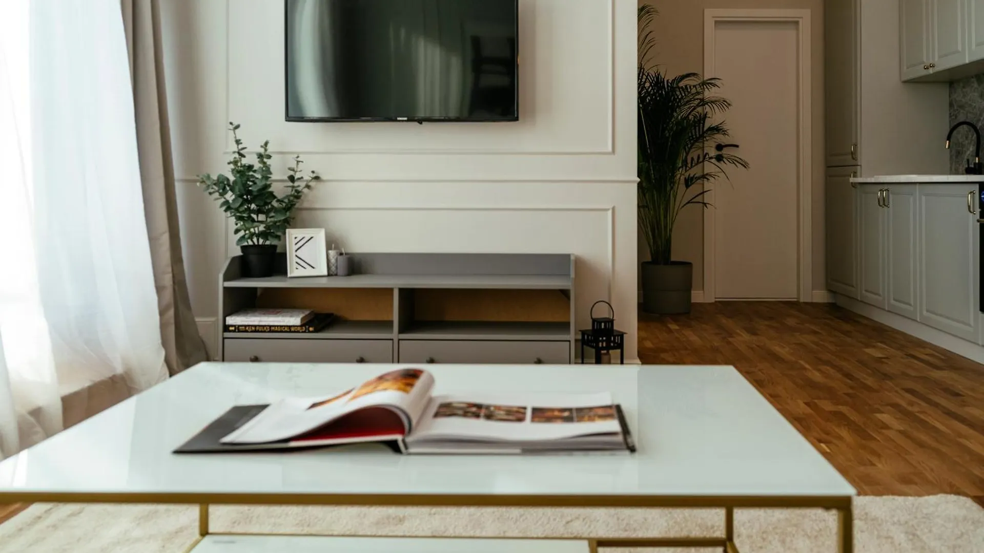 Bright 2Br Flat - Palace Hall - Charming Balcony Bukarest